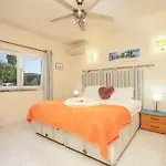 Villa Maria