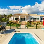 Villa Amina By Portucasa