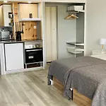 Lovely Studio Apartment With Sea View In Praia Da Rocha