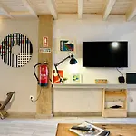 Casa Da Artista - Stylish House With Plunge Pool And Lush Garden Close To Beach