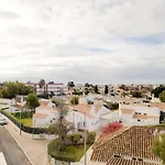 Eli Flat Just Few Steps From The Strip In Albufeira