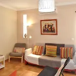 Charming House In Vila Nova De Cacela With Garden
