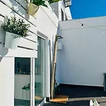 Ocean View Skyline Apartment ‚Hakuna Matata'