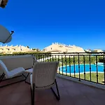 Apartment Filipa III - Beachfront With Jacuzzi