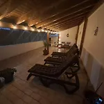 Linas Guesthouse