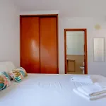 Oura View Apartment