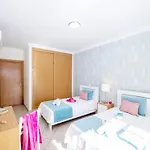 Luxury Villa In Olhos De Agua