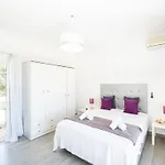 Hillside Villa Retreat