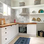 Casa Salinas, Elegant Flat W Patio In Taviras Historical Centre