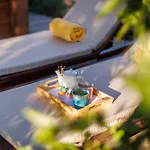 Laranjal Farm House - Lunae