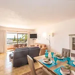Apartment Luna - Resort With A Pool Area With A Lounge Bar