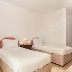 Apartment Amalia