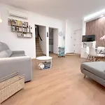 Old Village, 2 Bedrooms, 5 Ppl, Beach, Golf, Padel