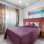 New Sunset Haven In Gale-2Br With Big Terrace