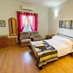 Villa Mandarin