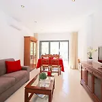 Apartment In Albufeira Near Rock Beach