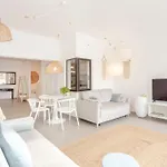 Magnolia Mar Lagos Ocean View Studio