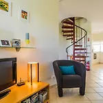 Alvor 3 Bed Apt With Airconditioning, Sea And Poolview Near Beach
