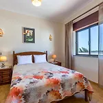 Seaside Charm In Gale - 2 Bedroom W Big Terrace