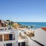 Relax By The Sea 1Bd Retreat Pool Wifi Ac