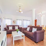 Charming Villa With Private Pool