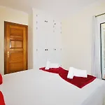 Villa With Heatable Pool