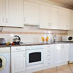 Elegant Stay In Santa Eulalia