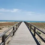 Sea View Apartment In Armacao De Pera, Algarve Pt