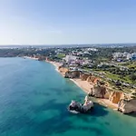 Spectacular 2 Bed Apartment, Huge Terrace And Sea View