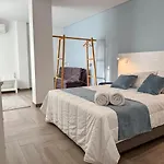 Villa Nova En-Suite Luxury, Private Pool, Sea View