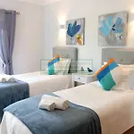 Moradia Townhouse S Sebastiao F