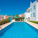 Villa Azul