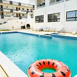 Cosy 1 Bedroom Apartment In A Center