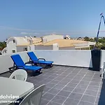Himalaya Rooftop Sea View