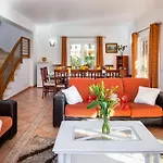 7+1 Bedroom Private Villa, Heated Pool, Games, Bbq