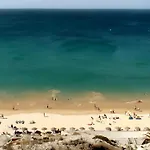 Studio Sardinha - 40 Steps To Beach