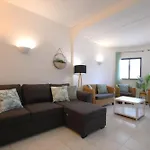 Villa Maldives By Algarve Vacation