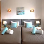 Villa Maldives By Algarve Vacation