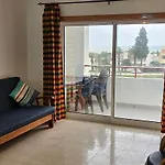Apartamento T1 Com Vista Mar E Piscina
