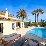 Villa Angelica - Cozy Homestay