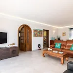 Villa Terramar - Golden & Salty