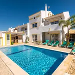 Tolles Ferienhaus In Guia Mit Privatem Grill