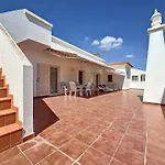 Pineview Terrace And Pool