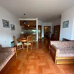 Alta Oura Beach Apartment