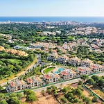 Apartment Pine Hills Esmeralda By Interhome