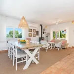Laranjal Farm House