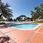 Lovely And New Apartment In Oura
