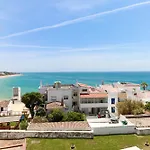 Studio Rossio Sea View By Alzira