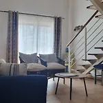 Fm Central Vila Apartment