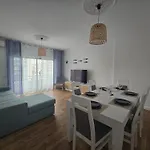 Avenida Mar 2 - Edf Satelite Com Ac, Garagem, Wifi, 150 Mts Praia